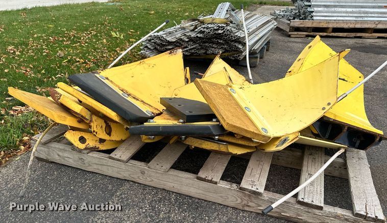 image for item MQ9485 (10) Snow Wolf snow plow wings