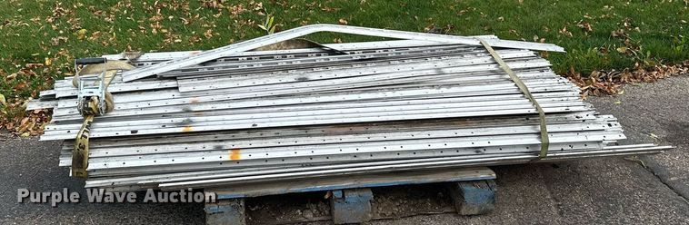 image for item MQ9486 Kinedyne  load lock bars