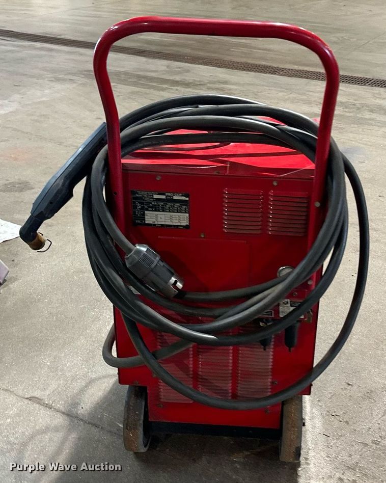 image for item MQ9487 Lincoln Pro-Cut 125  plasma cutter