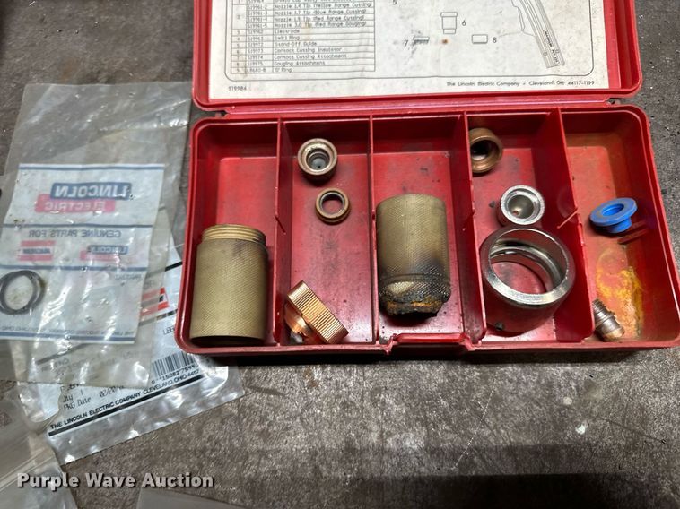 image for item MQ9487 Lincoln Pro-Cut 125  plasma cutter