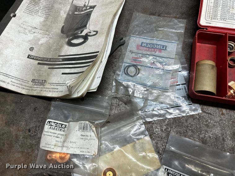 image for item MQ9487 Lincoln Pro-Cut 125  plasma cutter