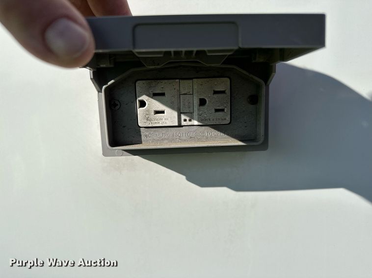 image for item MQ9488 2022 Vintage Trailers LTD P830  enclosed cargo trailer