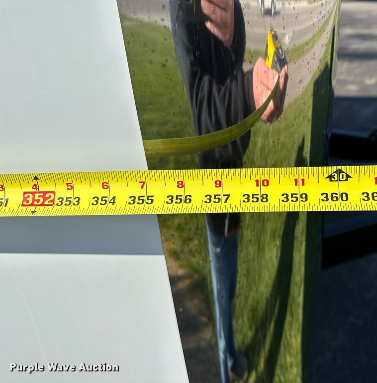 image for item MQ9488 2022 Vintage Trailers LTD P830  enclosed cargo trailer