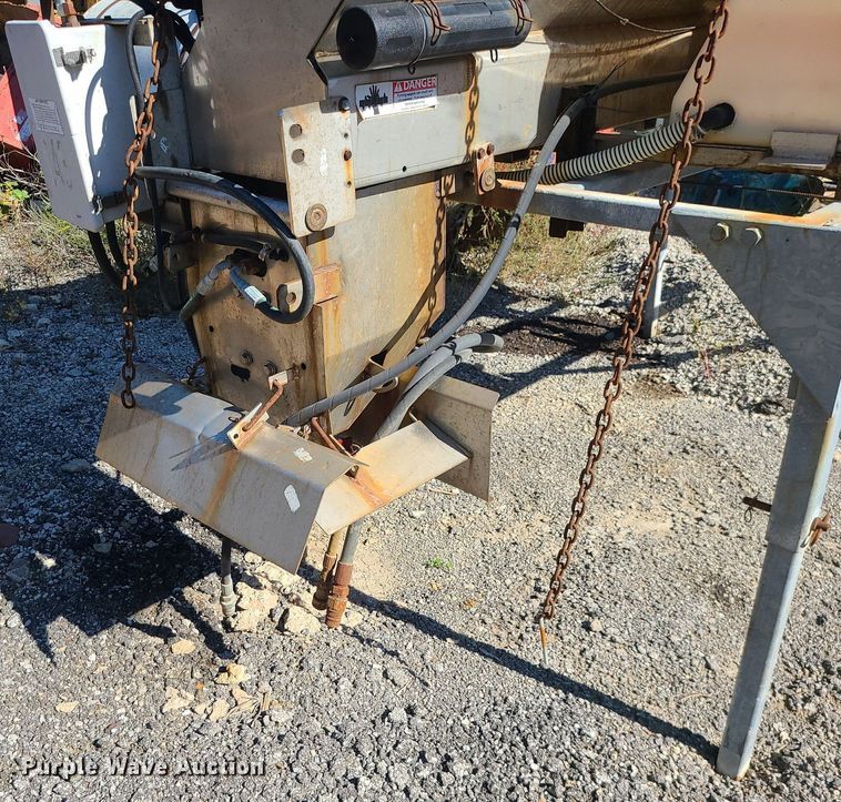 image for item MQ9546 Monroe  spreader