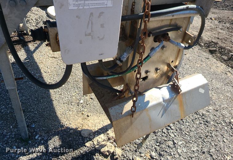 image for item MQ9546 Monroe  spreader