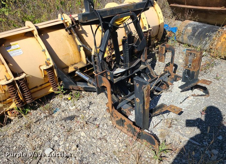 image for item MQ9547 Snofoil Storm Guard  10' snow plow