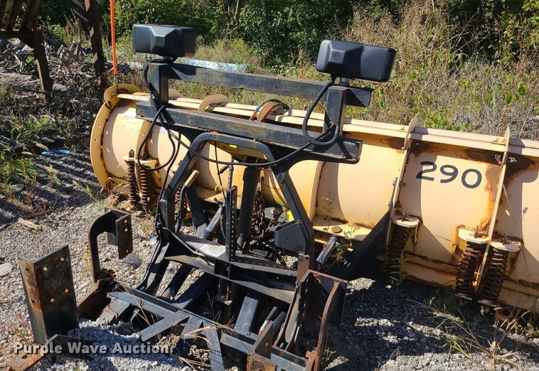 image for item MQ9547 Snofoil Storm Guard  10' snow plow