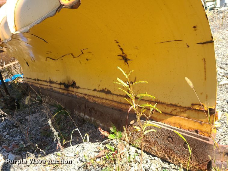 image for item MQ9547 Snofoil Storm Guard  10' snow plow