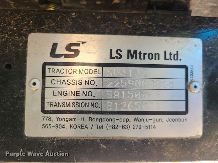 image for item MQ9549 LS XR3135  tractor