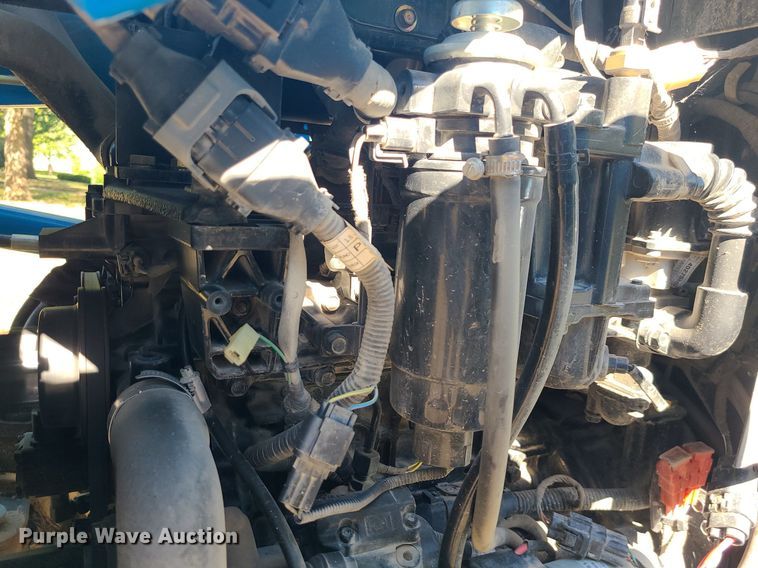 image for item MQ9549 LS XR3135  tractor