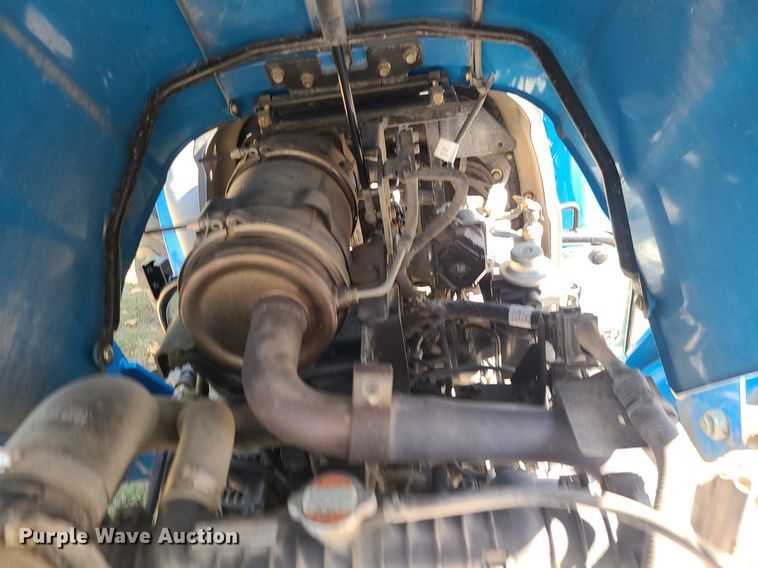 image for item MQ9549 LS XR3135  tractor