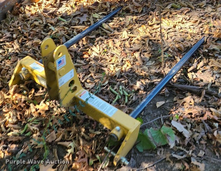 image for item MQ9549 LS XR3135  tractor