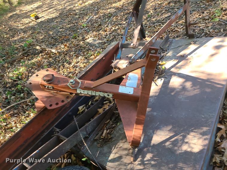 image for item MQ9549 LS XR3135  tractor