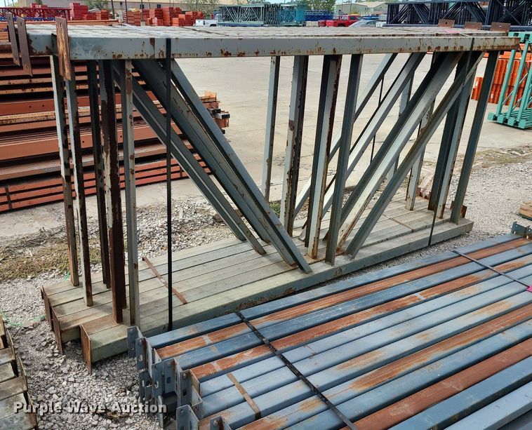 image for item MQ9556 Pallet racking