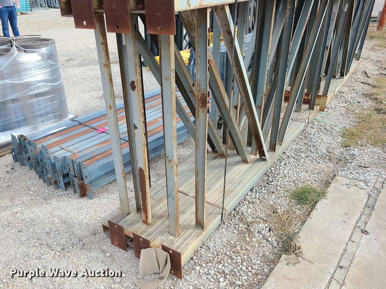 image for item MQ9556 Pallet racking