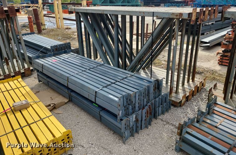 image for item MQ9557 Pallet racking