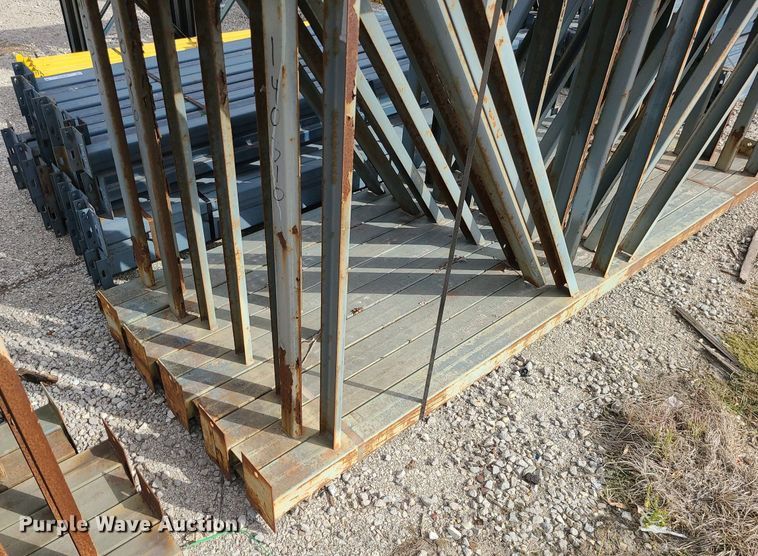 image for item MQ9557 Pallet racking
