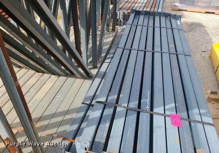 image for item MQ9557 Pallet racking