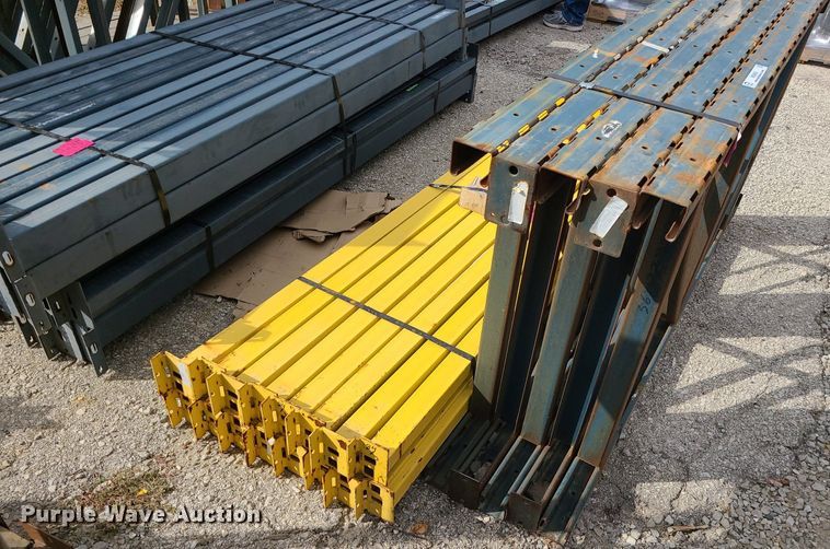 image for item MQ9558 Pallet racking