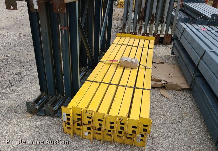 image for item MQ9558 Pallet racking