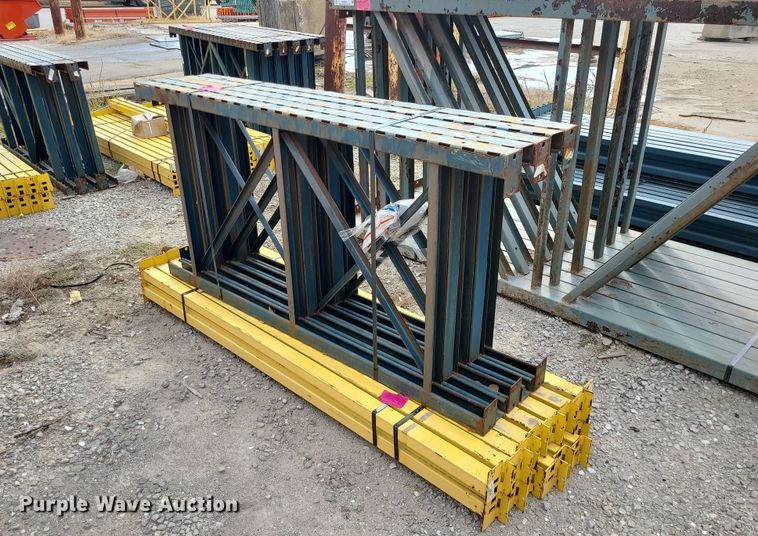 image for item MQ9559 Pallet racking