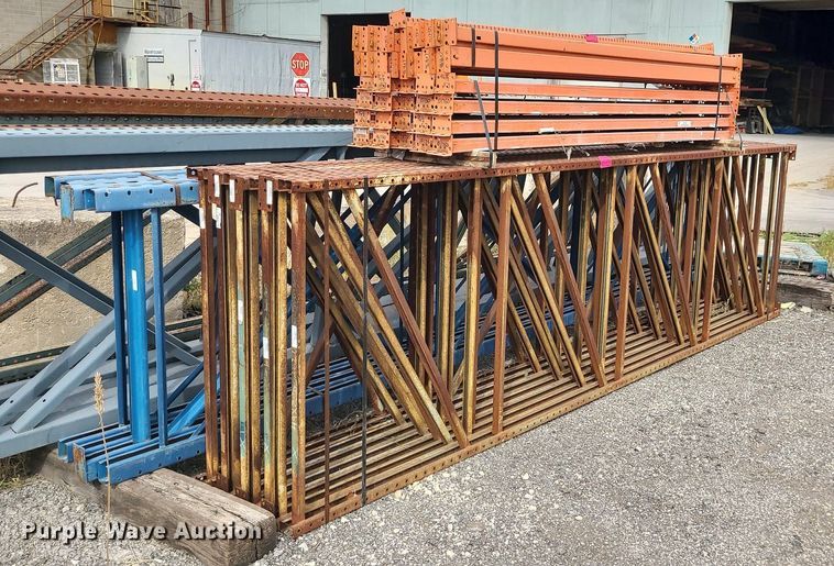 image for item MQ9560 Pallet racking