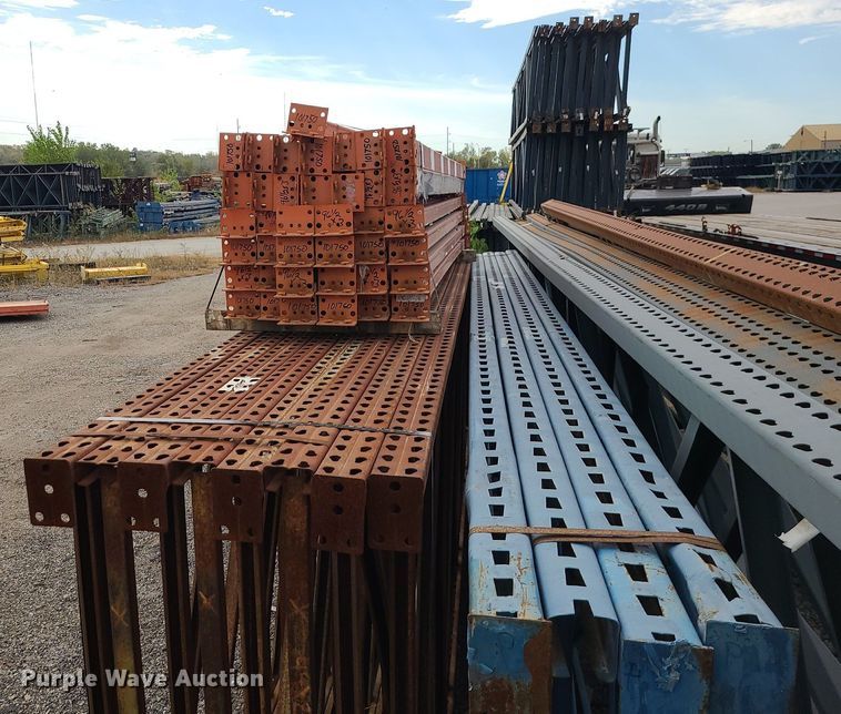 image for item MQ9560 Pallet racking