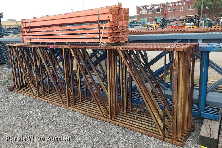 image for item MQ9560 Pallet racking