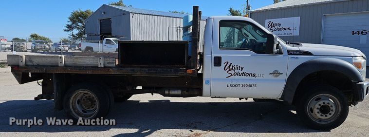 image for item MU9235 2012 Ford F550 Super Duty XL  flatbed truck