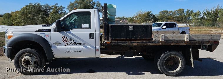 image for item MU9235 2012 Ford F550 Super Duty XL  flatbed truck