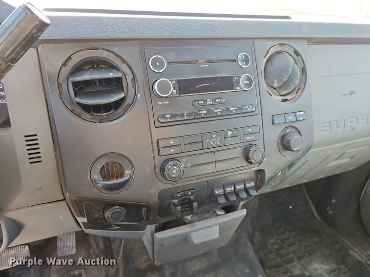 image for item MU9235 2012 Ford F550 Super Duty XL  flatbed truck