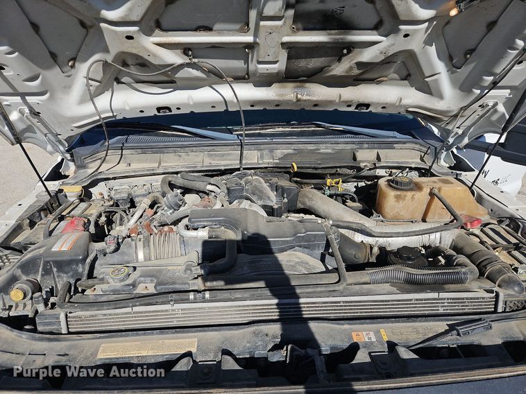 image for item MU9235 2012 Ford F550 Super Duty XL  flatbed truck