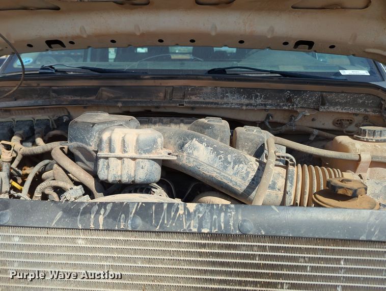 image for item MX9431 2014 Ford F250 Super Duty  Crew Cab flatbed pickup truck