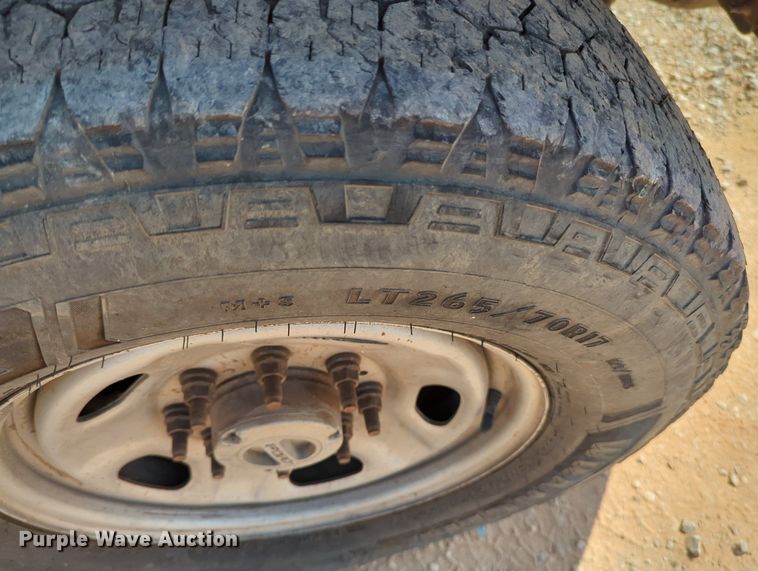 image for item MX9431 2014 Ford F250 Super Duty  Crew Cab flatbed pickup truck