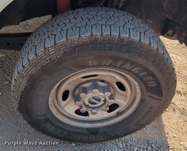 image for item MX9436 2017 Ford F250 Super Duty  Crew Cab pickup truck