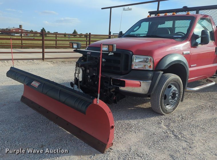 image for item MX9448 2006 Ford F550 Super Duty  dump flatbed truck