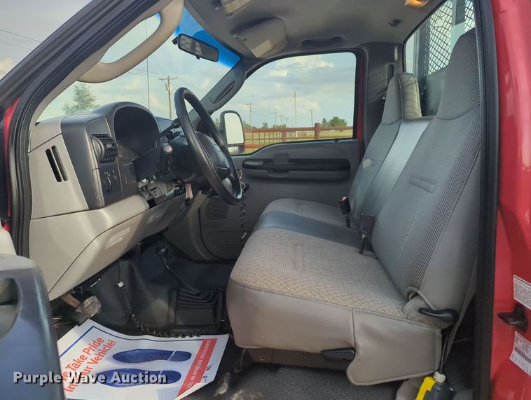 image for item MX9448 2006 Ford F550 Super Duty  dump flatbed truck