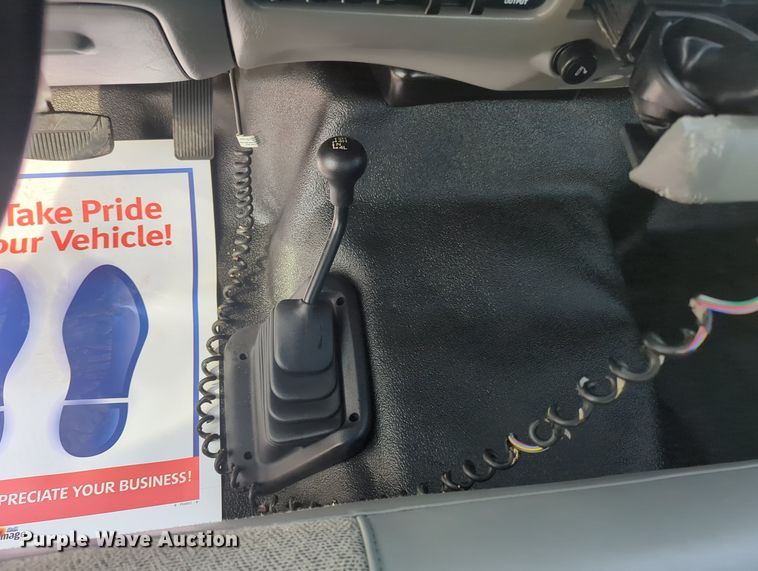 image for item MX9448 2006 Ford F550 Super Duty  dump flatbed truck