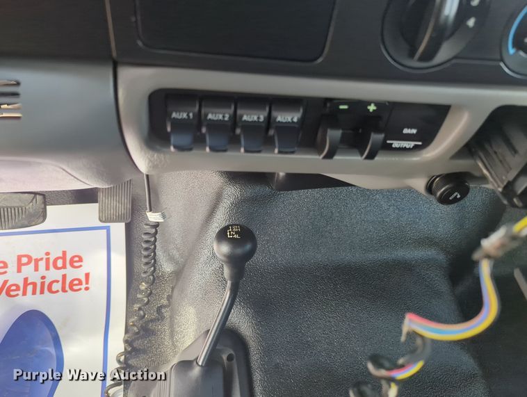 image for item MX9448 2006 Ford F550 Super Duty  dump flatbed truck