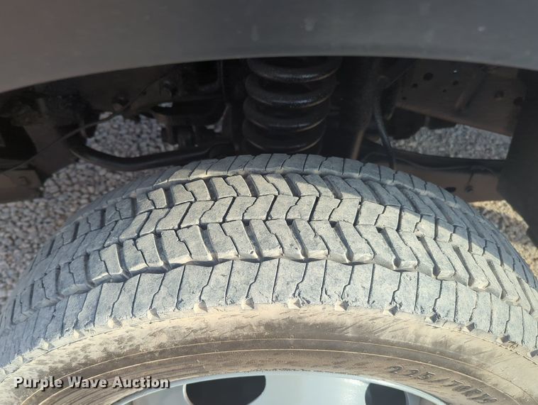 image for item MX9448 2006 Ford F550 Super Duty  dump flatbed truck