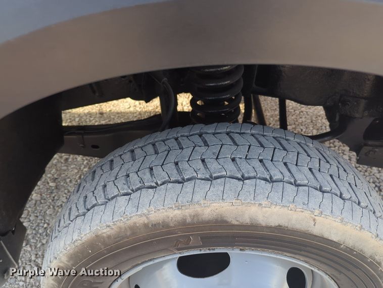 image for item MX9448 2006 Ford F550 Super Duty  dump flatbed truck