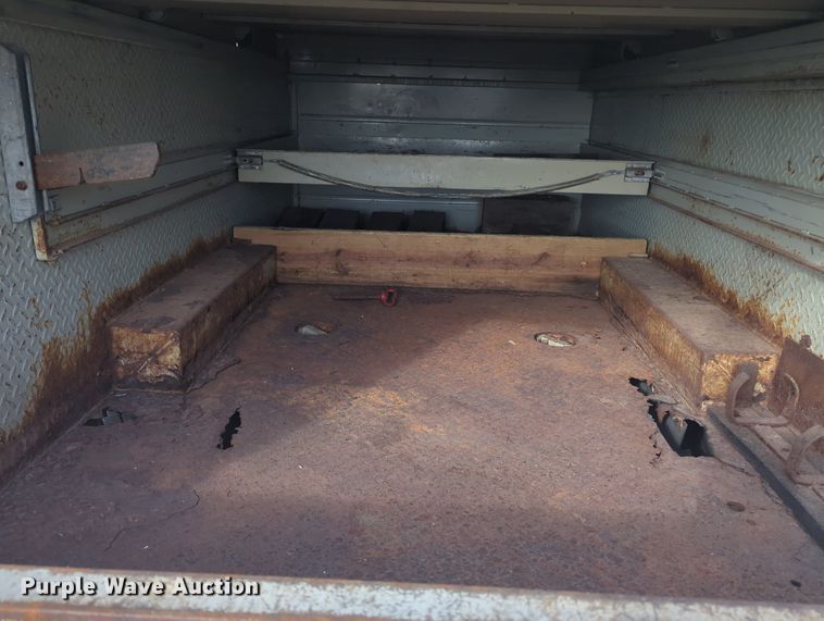 image for item MX9449 2011 Ford F550 Super Duty  utility / service truck