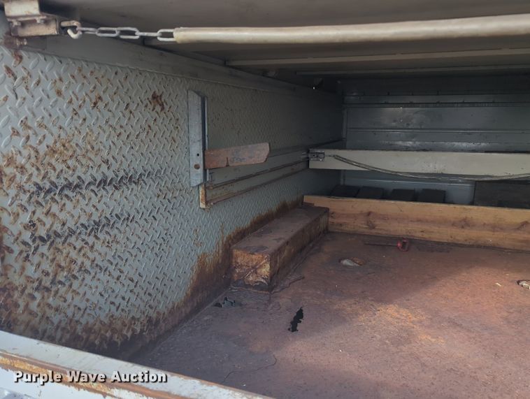 image for item MX9449 2011 Ford F550 Super Duty  utility / service truck