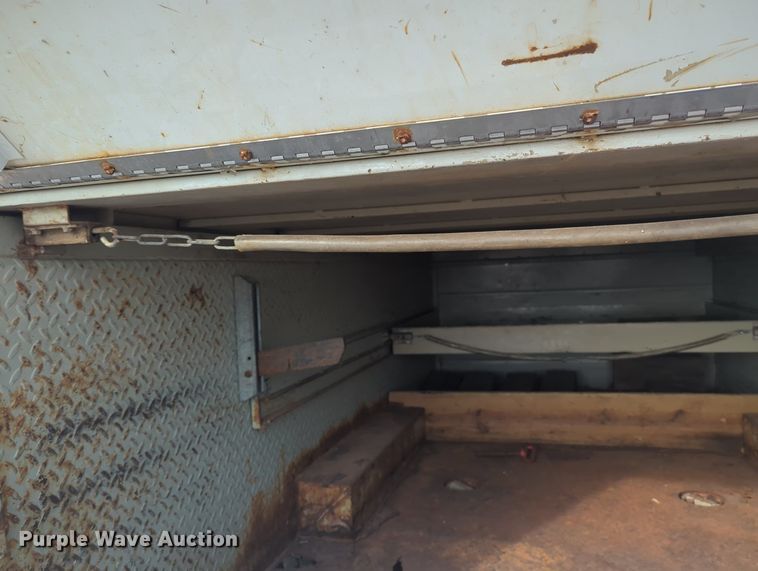 image for item MX9449 2011 Ford F550 Super Duty  utility / service truck