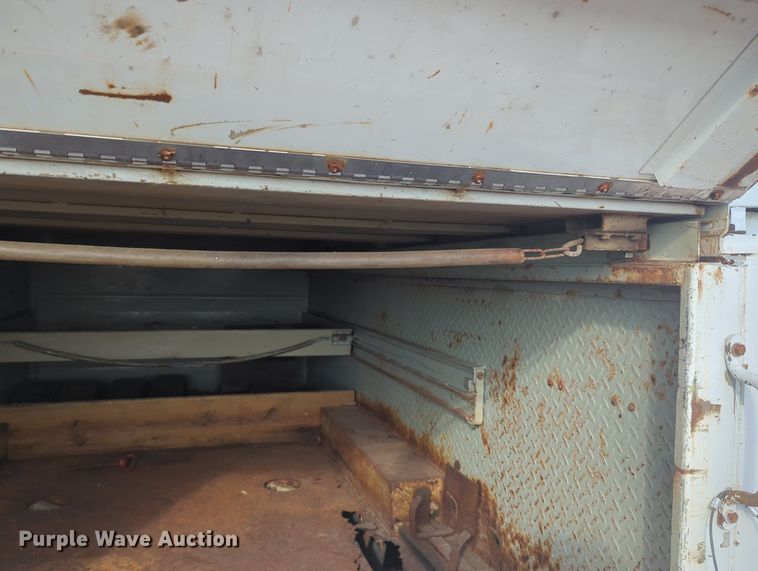 image for item MX9449 2011 Ford F550 Super Duty  utility / service truck