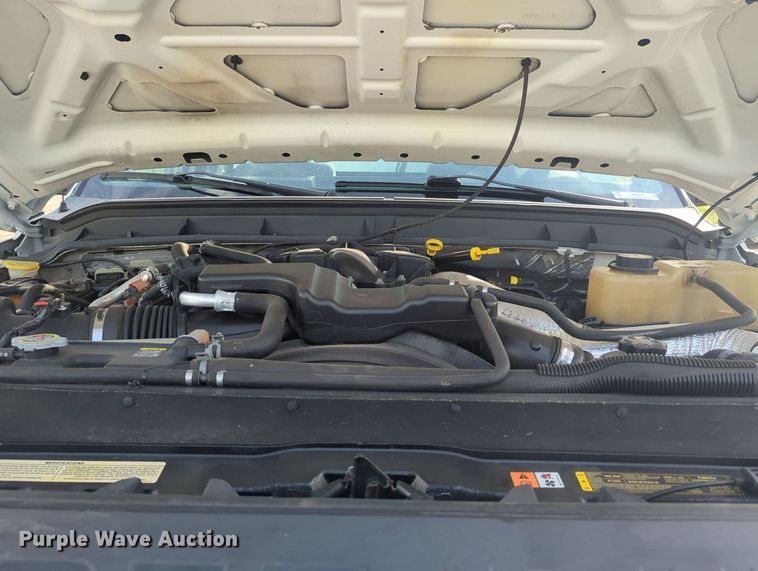 image for item MX9449 2011 Ford F550 Super Duty  utility / service truck