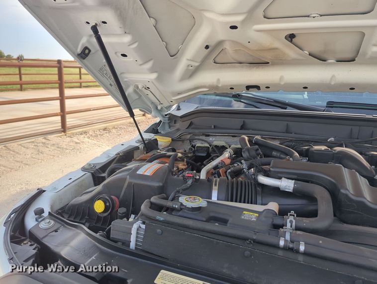 image for item MX9449 2011 Ford F550 Super Duty  utility / service truck