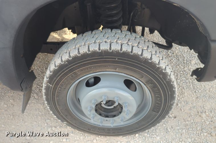 image for item MX9449 2011 Ford F550 Super Duty  utility / service truck