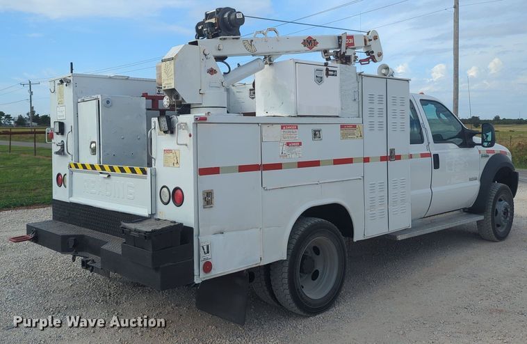 image for item MX9450 2007 Ford F550 Super Duty  SuperCab utility / service truck