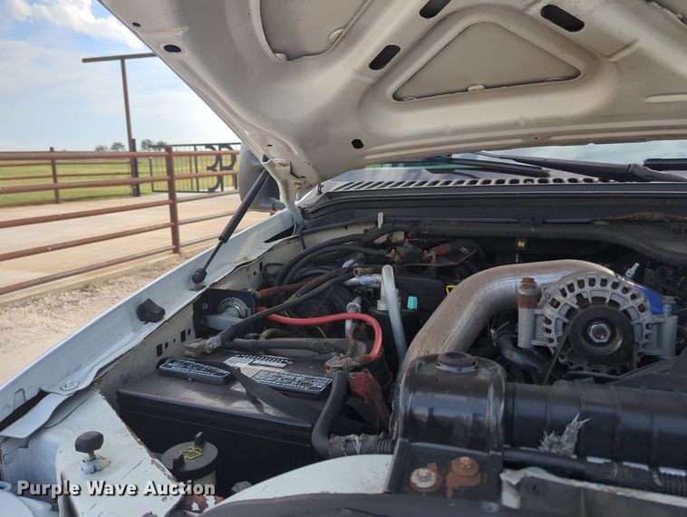 image for item MX9450 2007 Ford F550 Super Duty  SuperCab utility / service truck